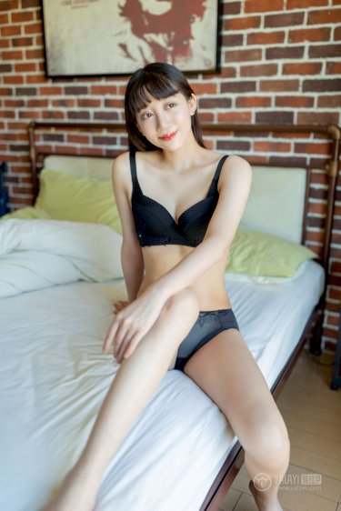 美丽小蜜桃